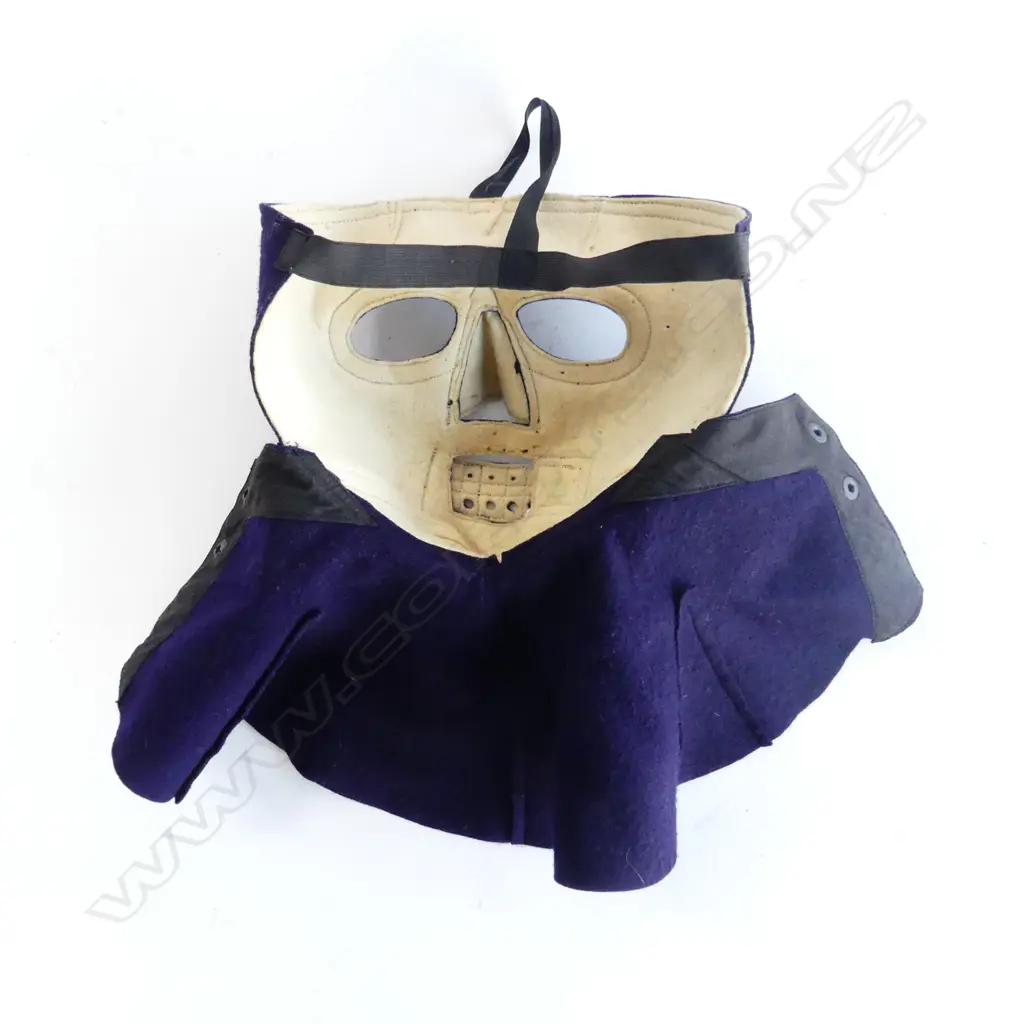 US NAVY WWII FELTED WOOL COLD WEATHER FACE MASK  Image 1++