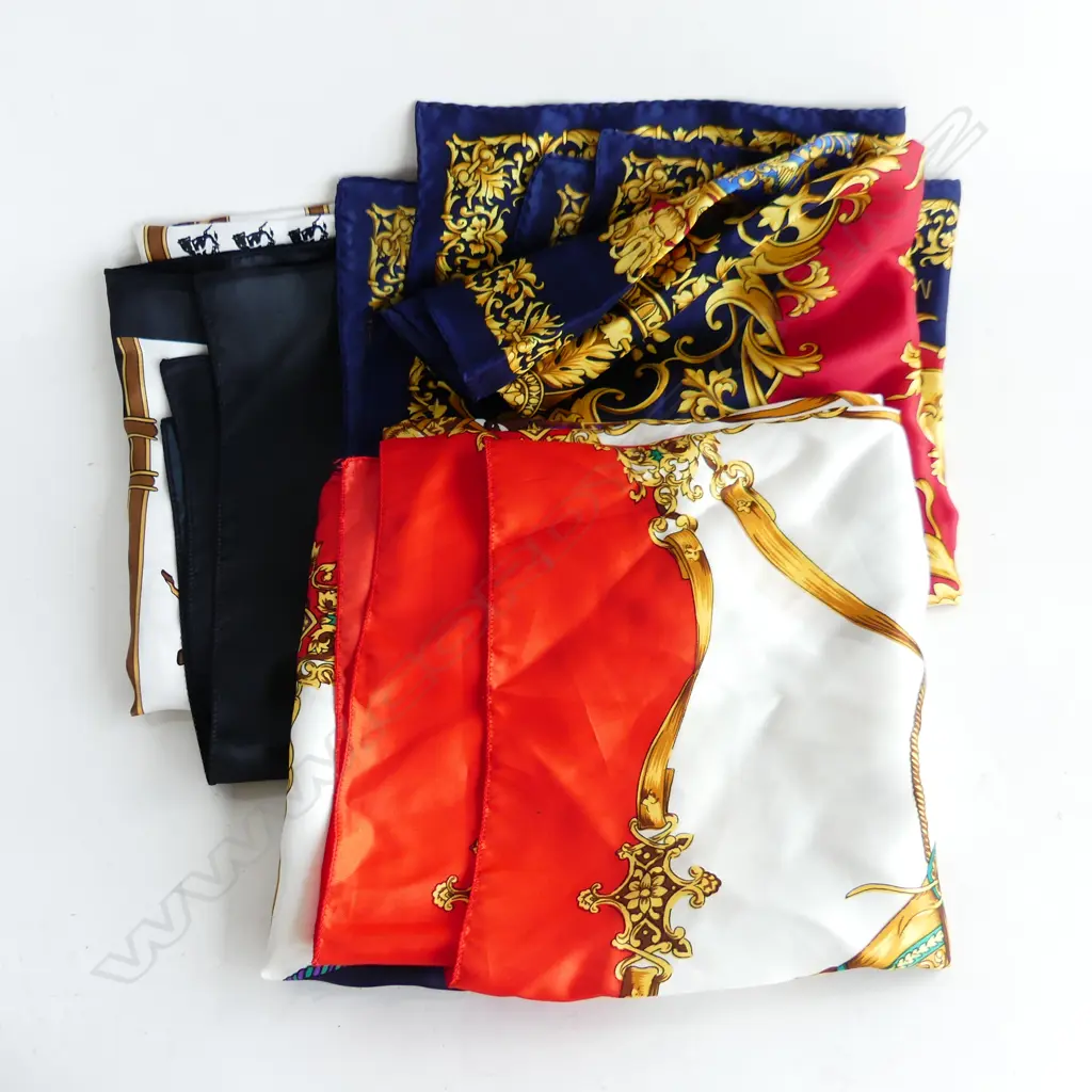 3 VINTAGE SILK SCARVES, INCL MARIO BONASERRIC Image 1++