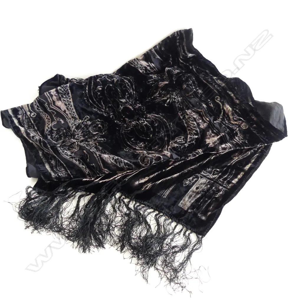 SILK VELVET SCARF Image 1++