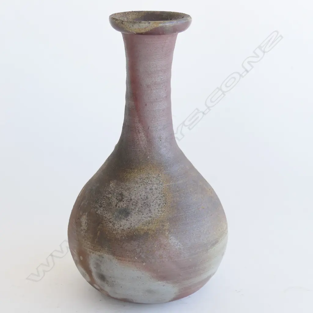 JAPANESE BIZEN POTTERY OVOID VASE signed H.190mm Image 1++