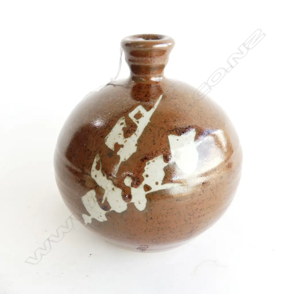 CHESTER NEALIE WAX RESIST OVOID VASE, TENMOKU OVERGLAZE (A/F) H. 120mm Image 1++