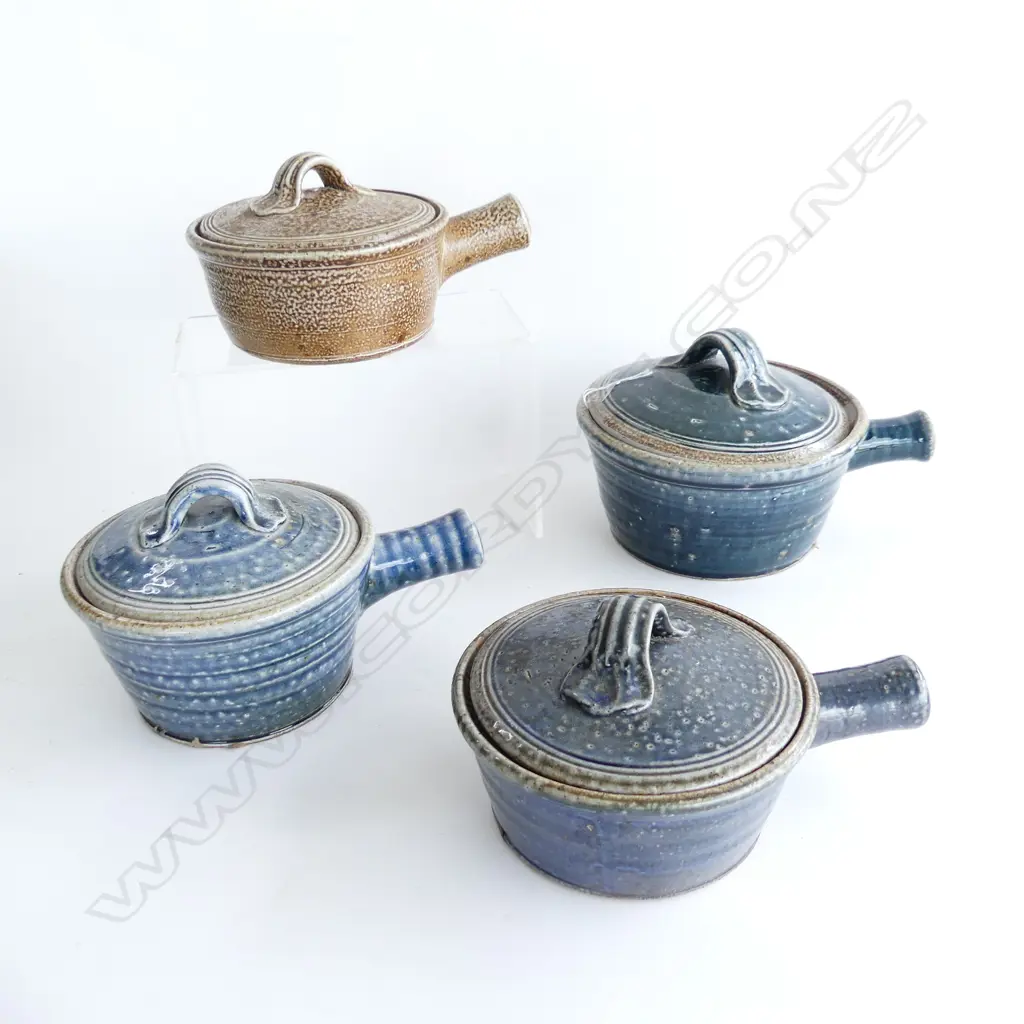 4 PCS RENTON MURRAY HILLSIDE POTTERY COOKWARE SET LARGEST DIA. 190MM Image 1++