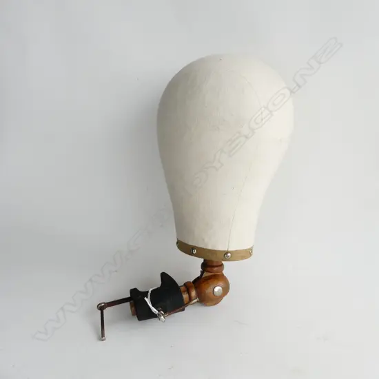 OLD BENCH ATTACHED HAT BLOCK WITH FITTINGS, H. 320mm