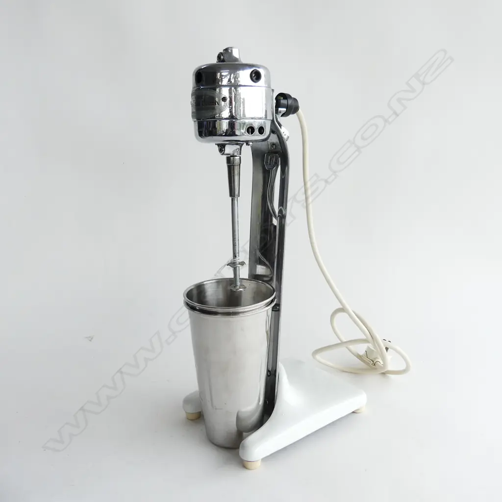 HAMILTON BEACH 'GILCHRIST' MILKSHAKE MAKER H.445mm Image 1++