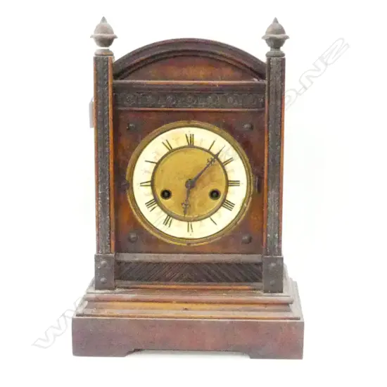 GOTHIC STYLE VINTAGE MANTLE CLOCK H.390mm - BORER