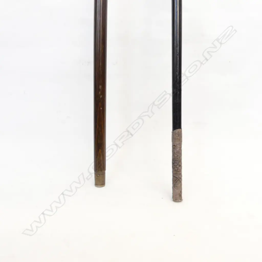 2 VINTAGE WALKING STICKS; RESIN DOG HEAD / SILVER METAL TRIM L.920mm Image 1++