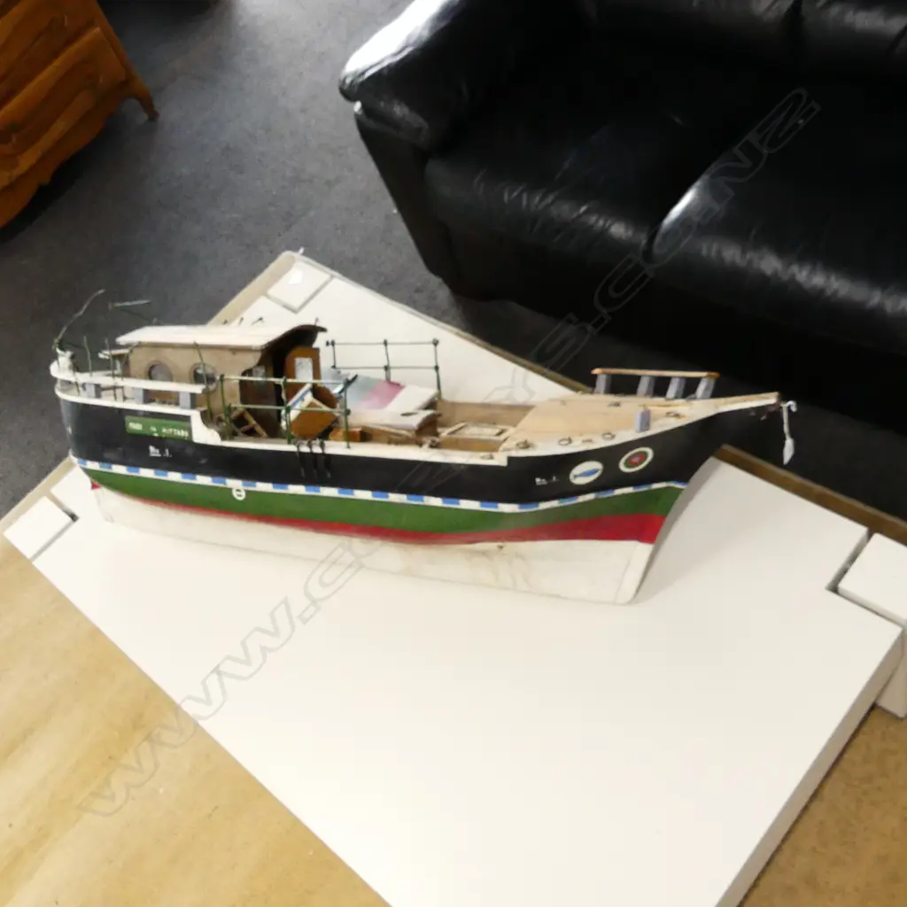 LG WOODEN BOAT MODEL No.1 'MADE IN HITTADU' L.1250mm FAULTS Image 1++