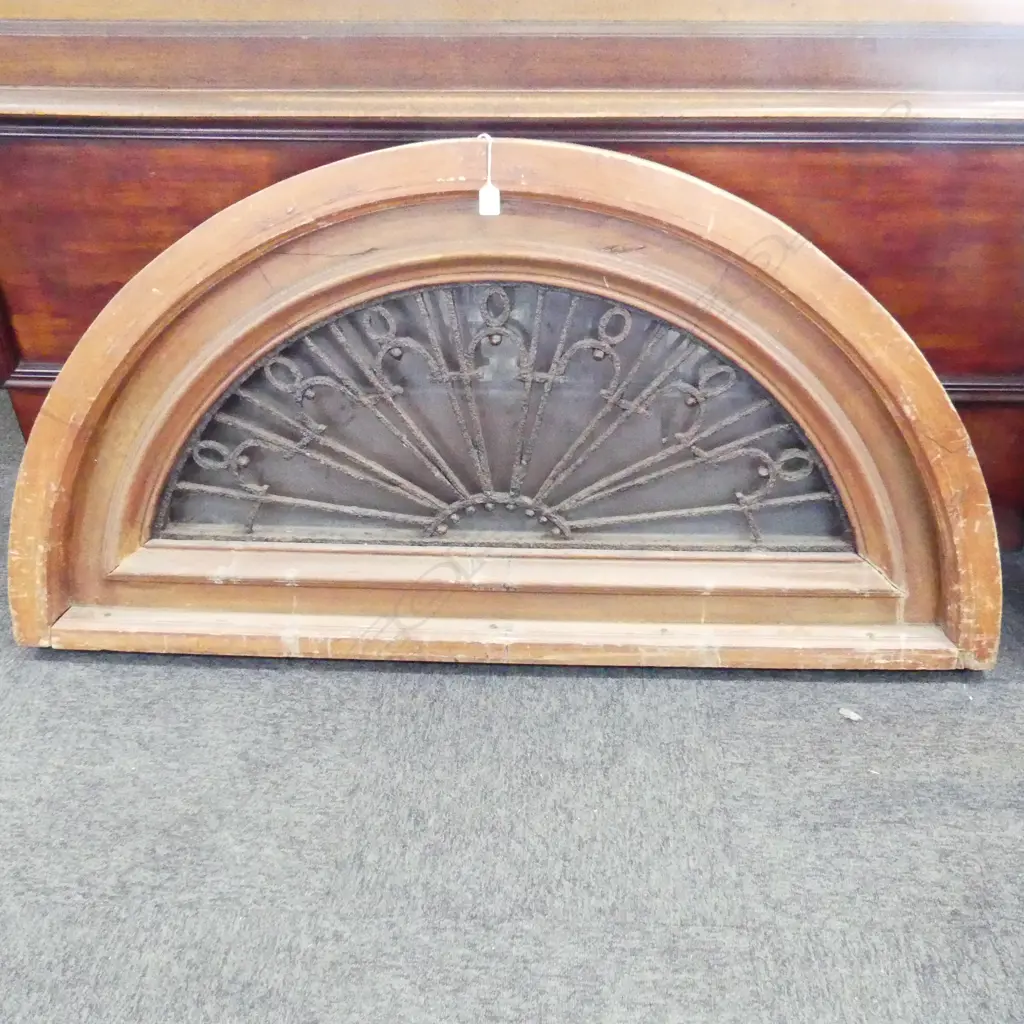 ARCHED TRANSOM WINDOW w. CAST IRON GRILL DETAIL 1470x740mm Image 1++