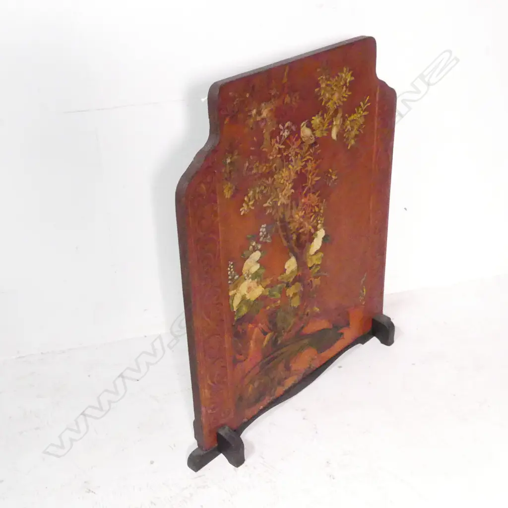 HANDPAINTED & SIGNED LEATHER & WOOD SCREEN Image 1++