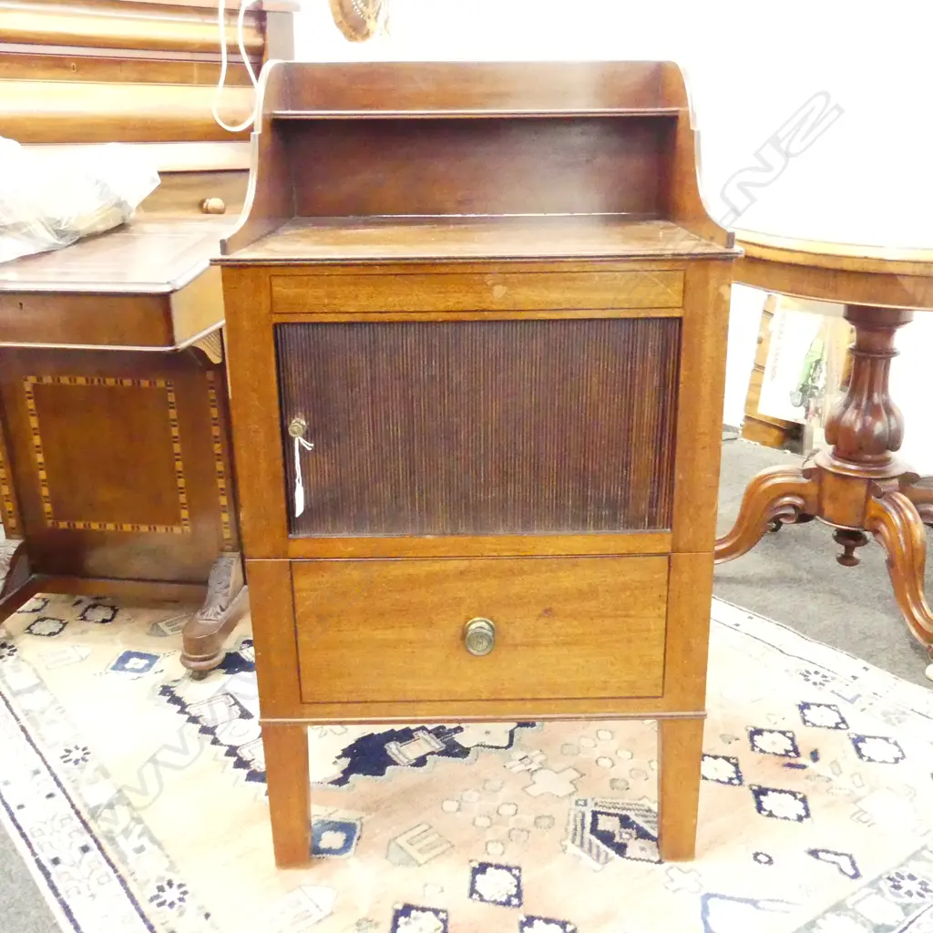 ANTIQUE BATCHELORS WASH STAND 575x460x1020mm Image 1++