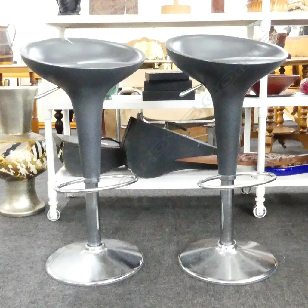 PR MODERN BAR STOOLS H.600 - 850mm ADJUSTABLE Image 1++