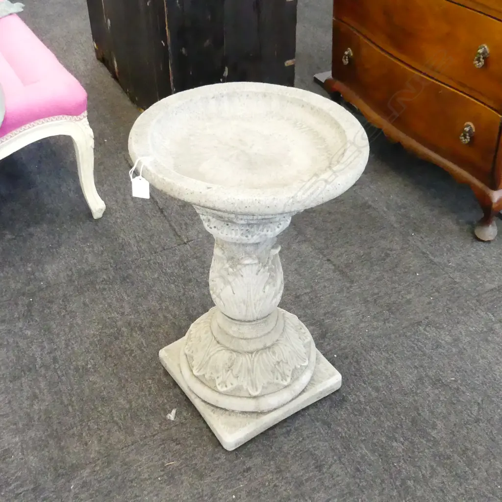 CONCRETE GARDEN ACANTHUS BIRD BATH . WITH ACANTHUS DETAIL. ON SQUARE BASE . H. 570mm Image 1++