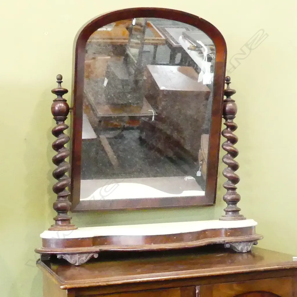 MARBLE TOPPED VICT DRESSING TABLE MIRROR Image 1++