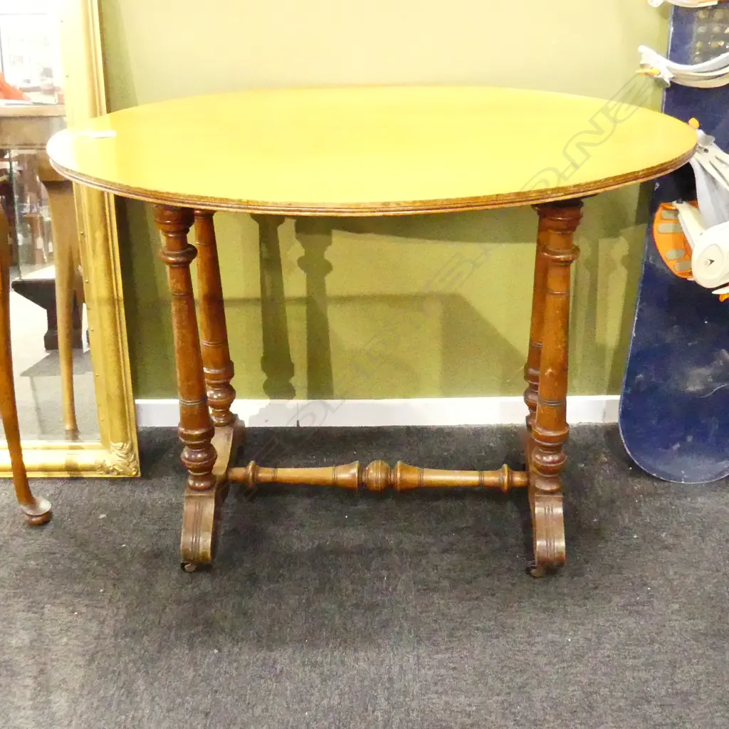 EARLY 20thC KAURI OVAL OCCAISIONAL TABLE 600x980x710mm Image 1++