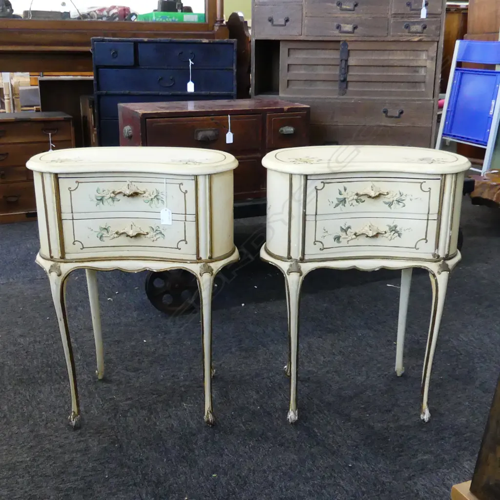 PR FRENCH STYLE PAINTED BEDSIDES - KIDNEY SHAPE 460x270x620mm Image 1++