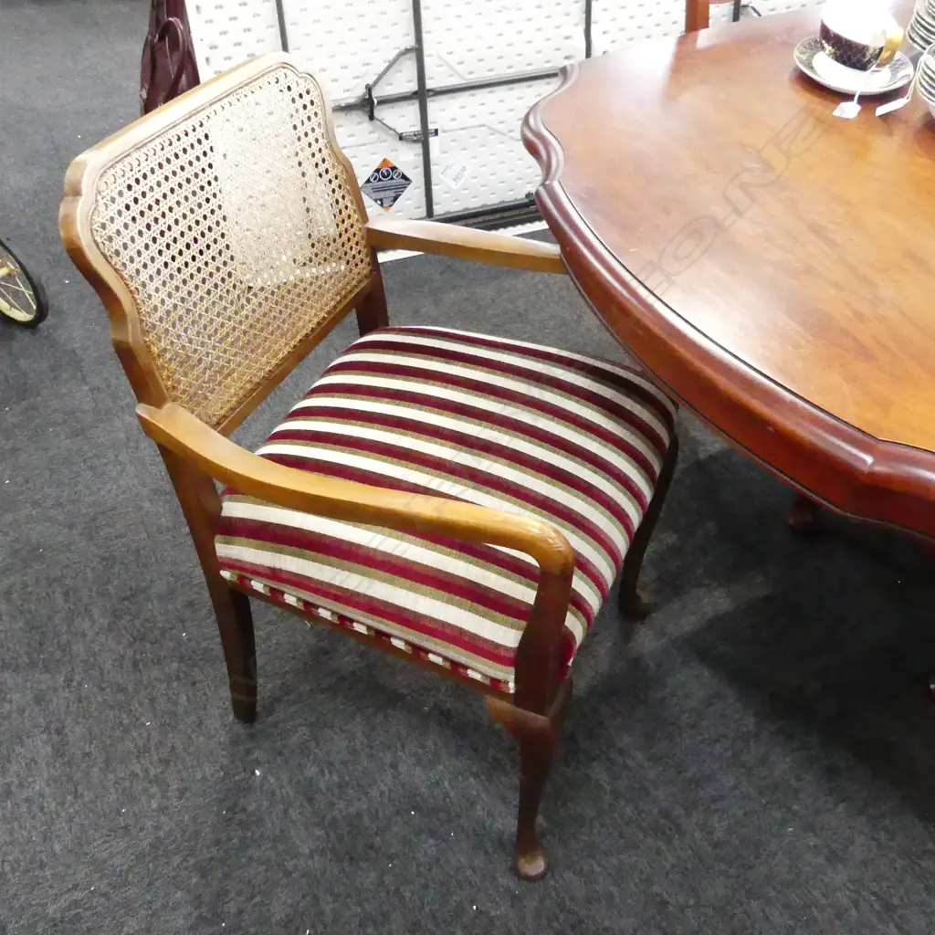 MAHOGANY PEDESTAL DINING TABLE 1810x1160mm w. 2 LEAVES W.455mm + 8 CHAIRS Image 1++