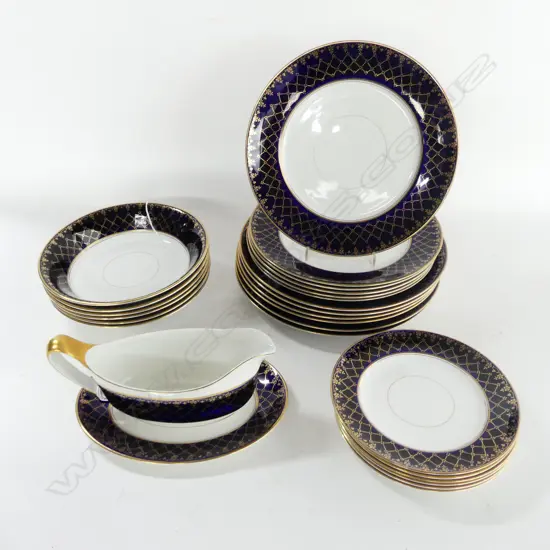 + 9 PCS CROWN DUCAL FLORENTINE; PLATES