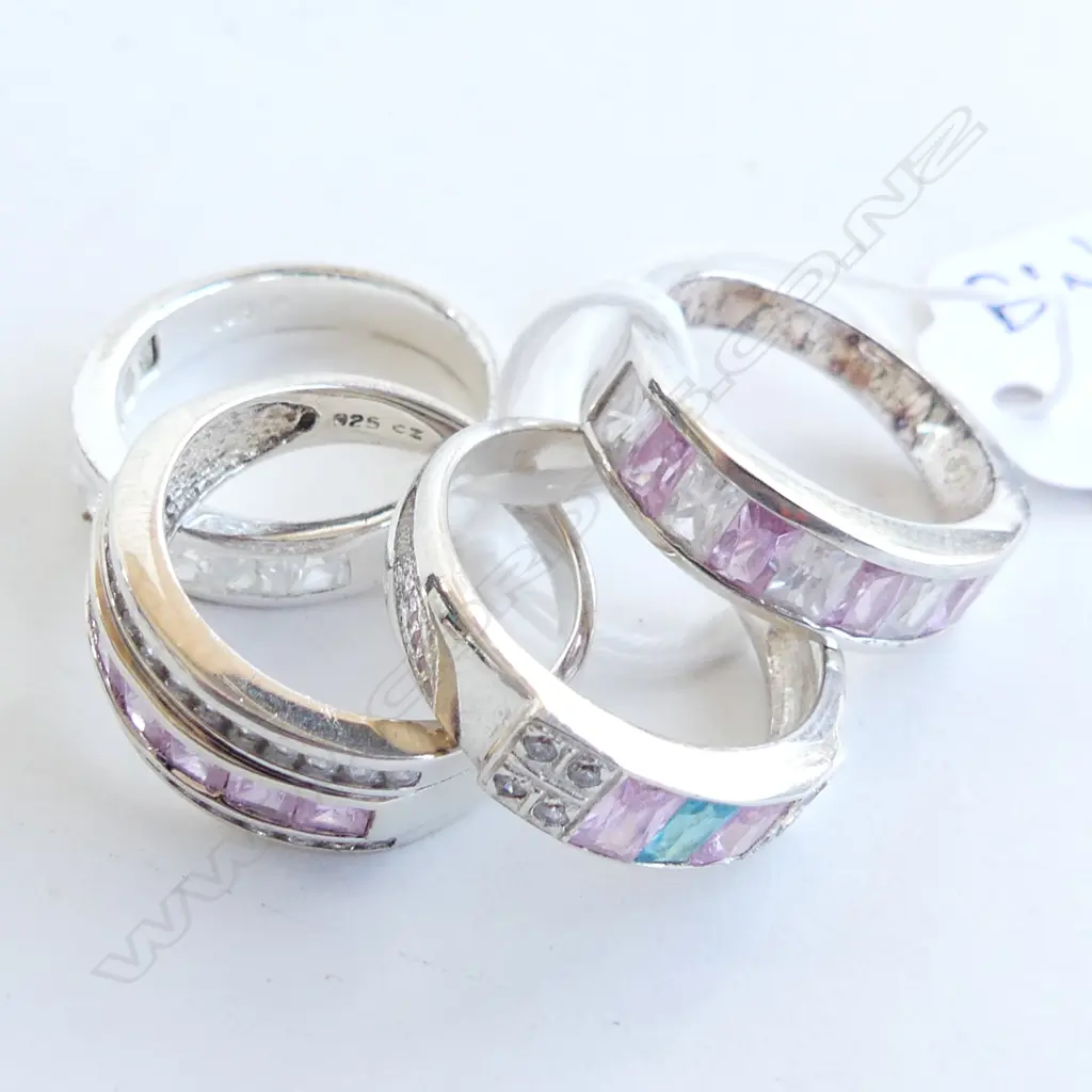 4 925 SILVER RINGS; PINK & WHITE STONES Image 1++