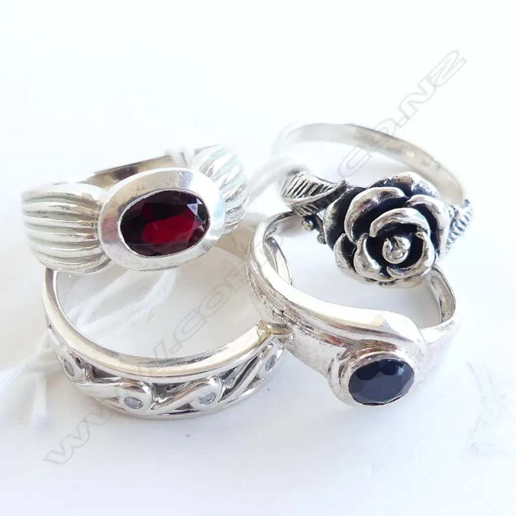 4 925 SILVER RINGS Image 1++
