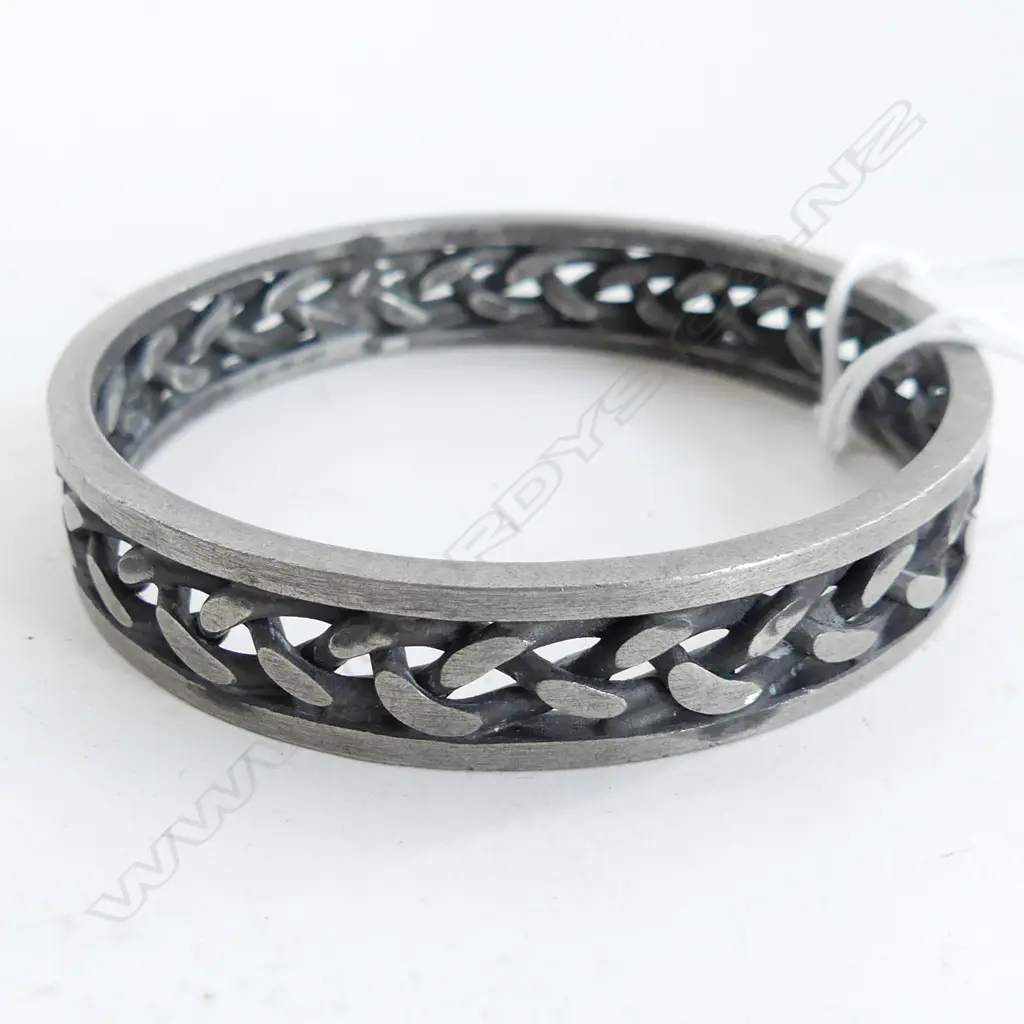 JEORG JENSEN DENMARK PEWTER BANGLE 65mm int. dia. Image 1++