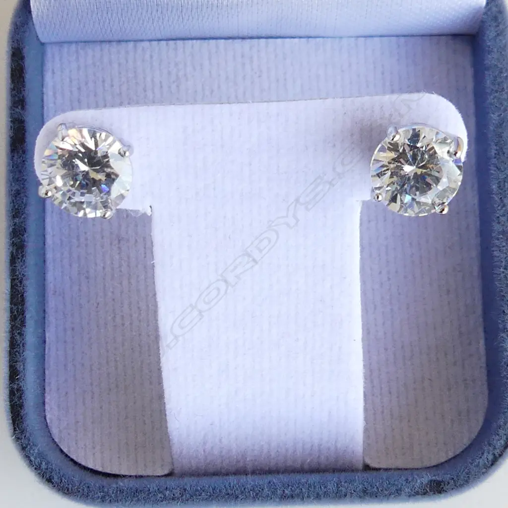 PAIR LG FAUX DIAMOND STUD EARRINGS 4CT EA - IN BOX - COSTUME JEWELLERY Image 1++