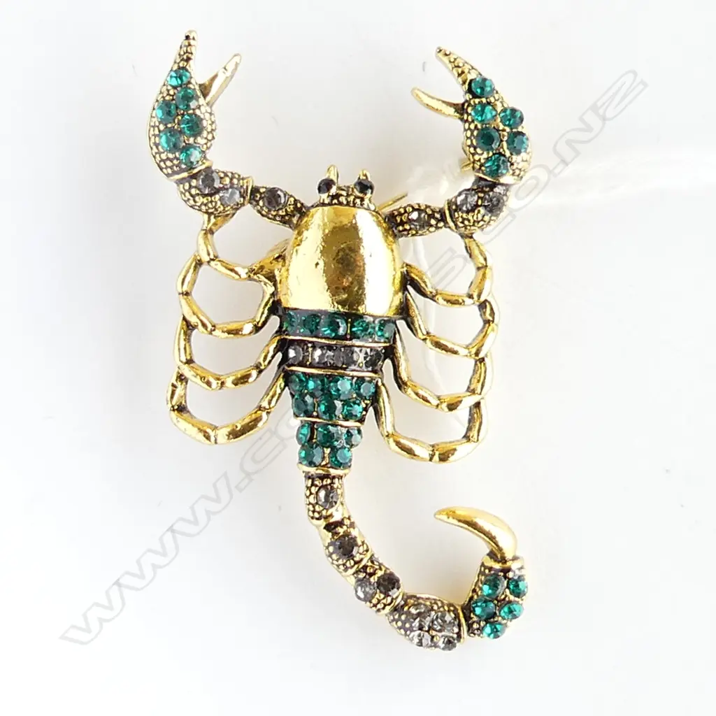 GOLD PLATED SCORPIAN BROOCH WITH GEM SET BODY L. 52mm Image 1++