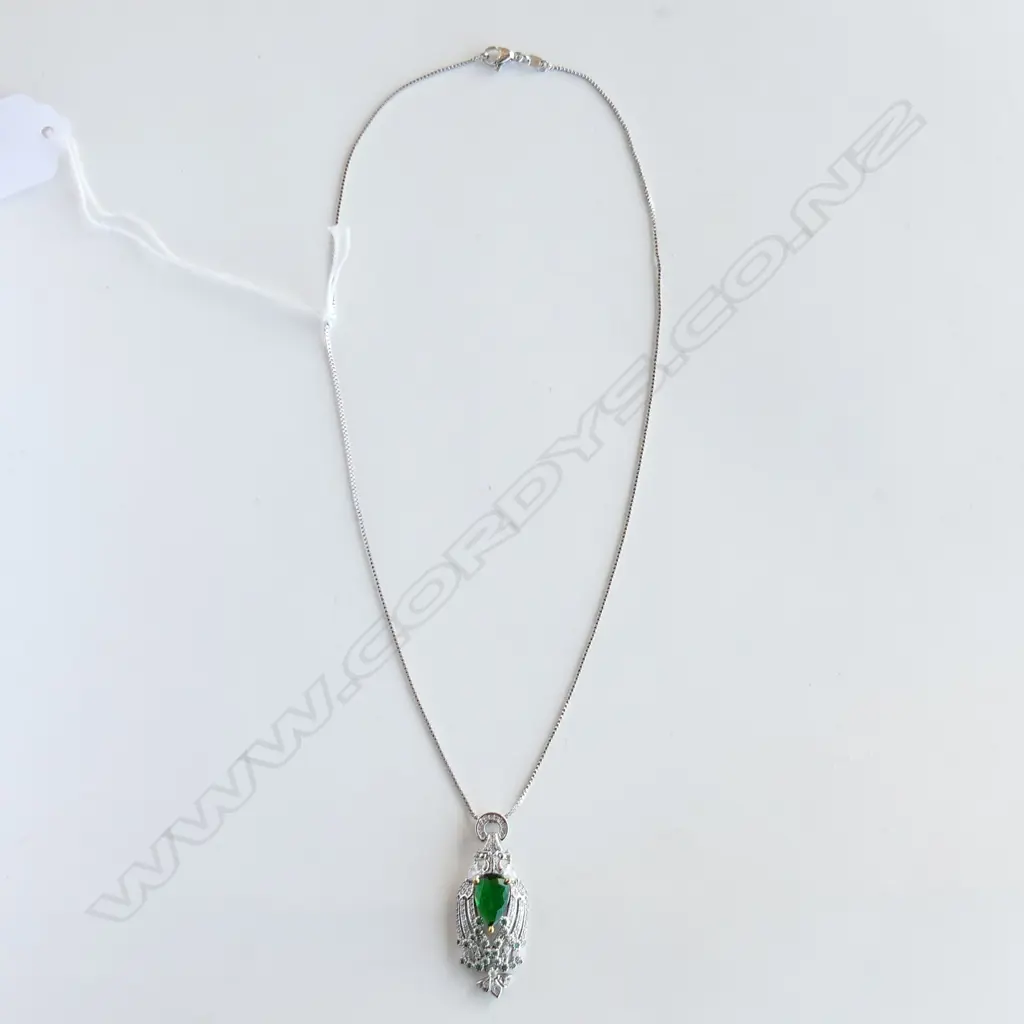 ELEGANT FAUX EMERALD PENDANT WITH 925 SILVER CHAIN  Image 1++