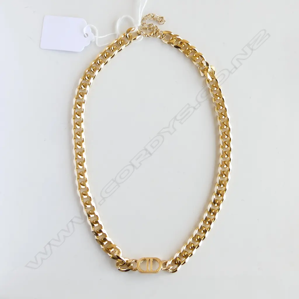 GOLD GILDED FAUX CD COSTUME JEWELLERY CHAIN Image 1++