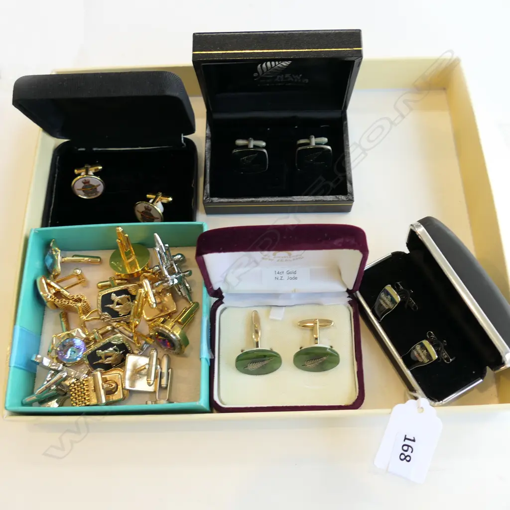 13 PRS ASST. NOVELTY CUFFLINKS (4 BOXED) Image 1++