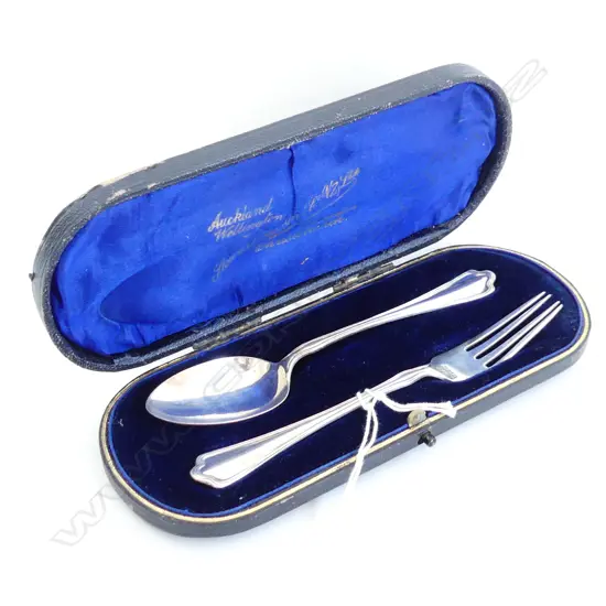 CASED S/SILVER SPOON FORK CHRISTENING SET39grms