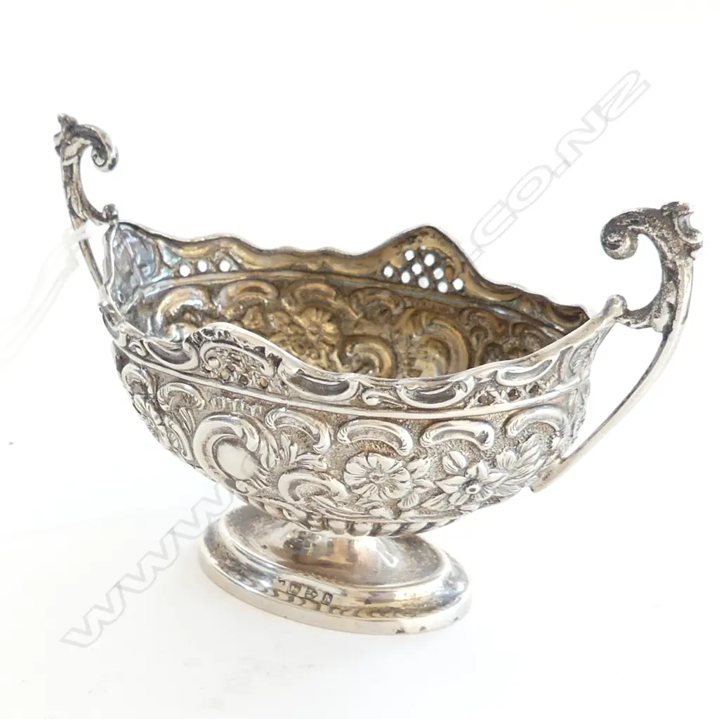 S/SILVER 2 HANDLED LARGE SALT47grms Image 1++