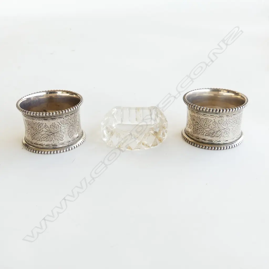 PR SILVER NAPKIN RINGS 60gms + 1 CRYSTAL Image 1++