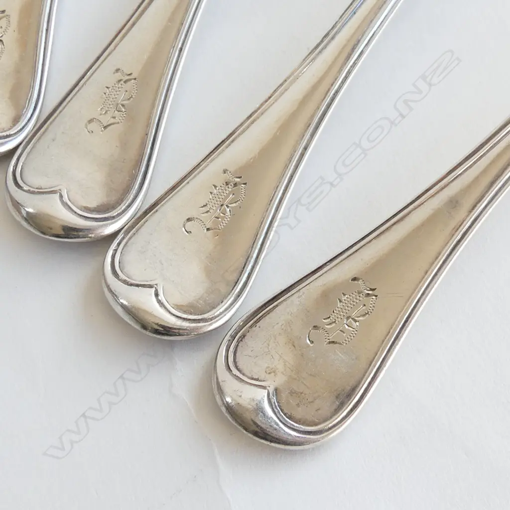 6 STG SILVER FIDDLE THREAD PATTERN DESSERT SPOONS, C1842-44, 337GMS Image 1++