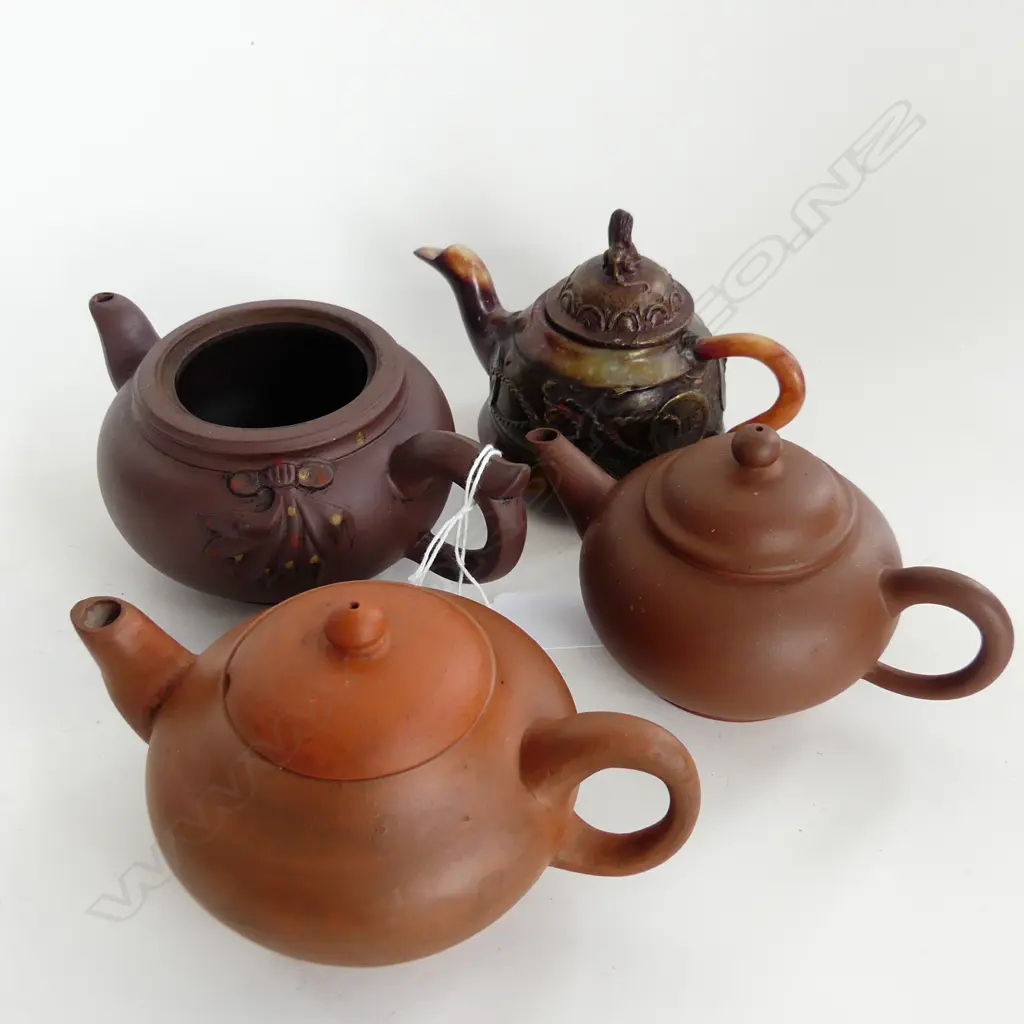 4 TEAPOTS; 3 ZISHA, 1 CARVED STONE Image 1++