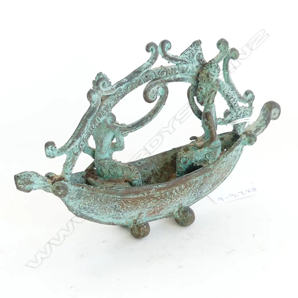 ORIENTAL BRONZE BOAT WITH GREEN PATINA L. 170mm Image 1++