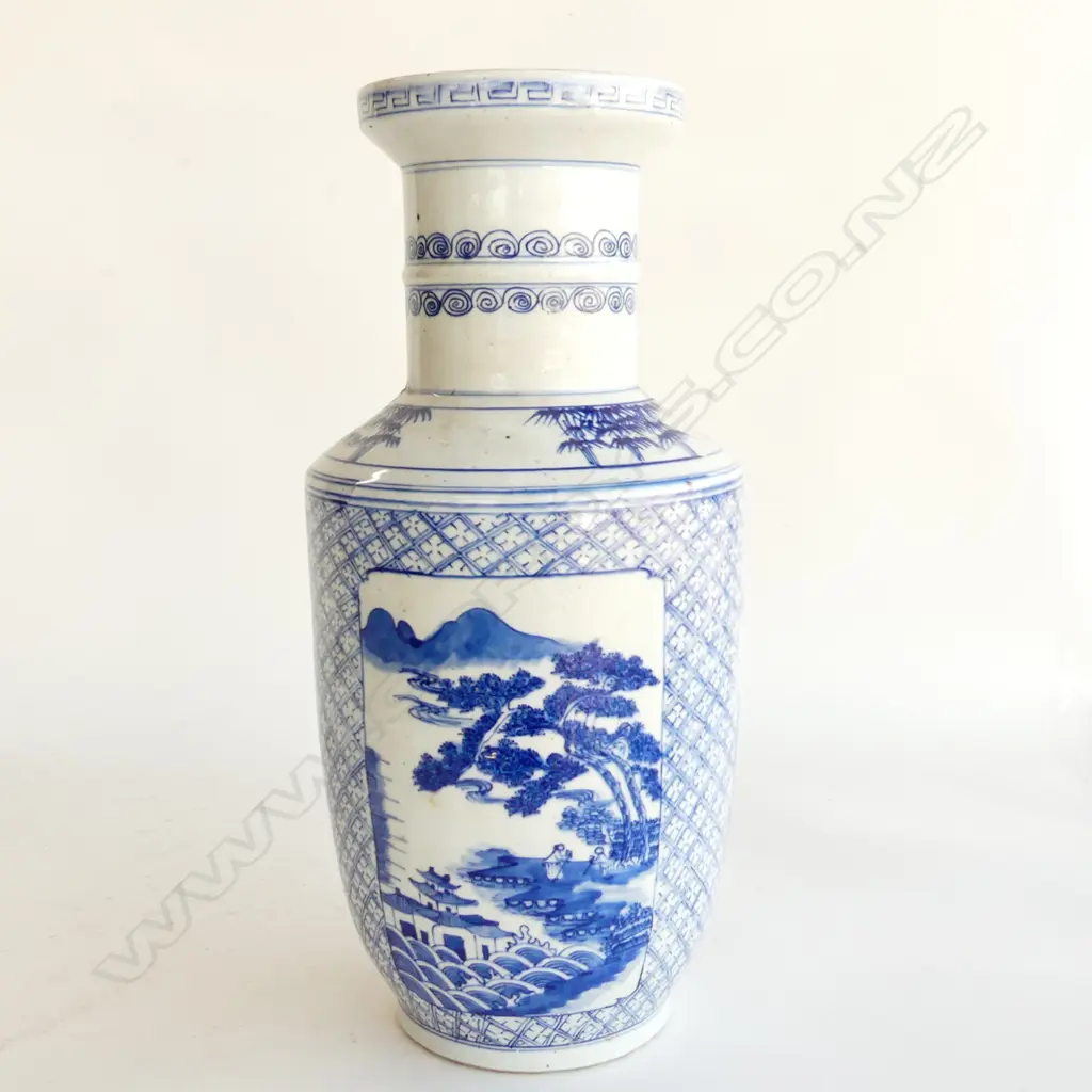 LG BLUE & WHITE ORIENTAL VASE H. 380mm Image 1++