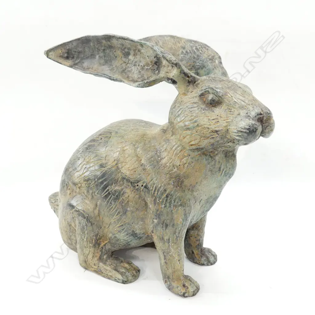 BRONZE HARE WITH GREEN PATINA, H. 190mm Image 1++