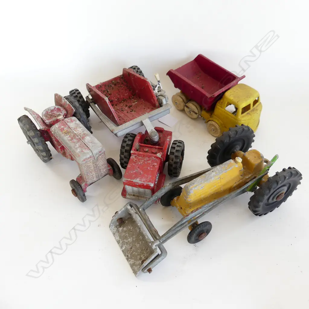 4 VINTAGE FUNHO TOYS EARTH MOVER 2 TRACTORS & DUMP TRUCK Image 1++