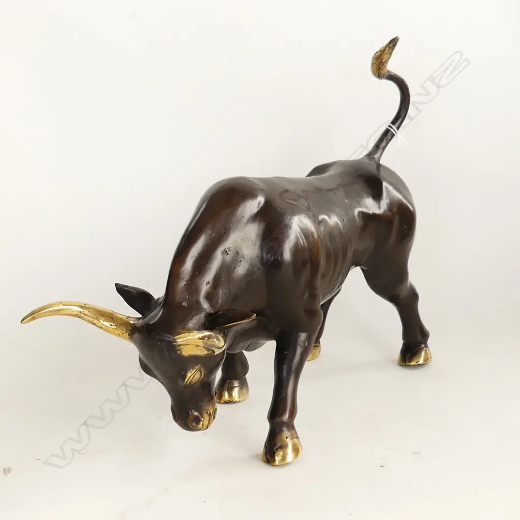 BRONZE BULL L.350mm Image 1++