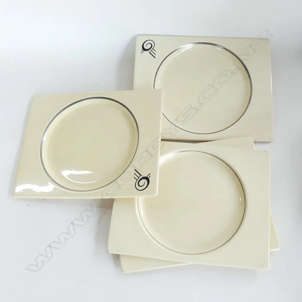 4 CLARICE CLIFF BIZARRE RECTANGULAR PLATES 210x265mm Image 1++