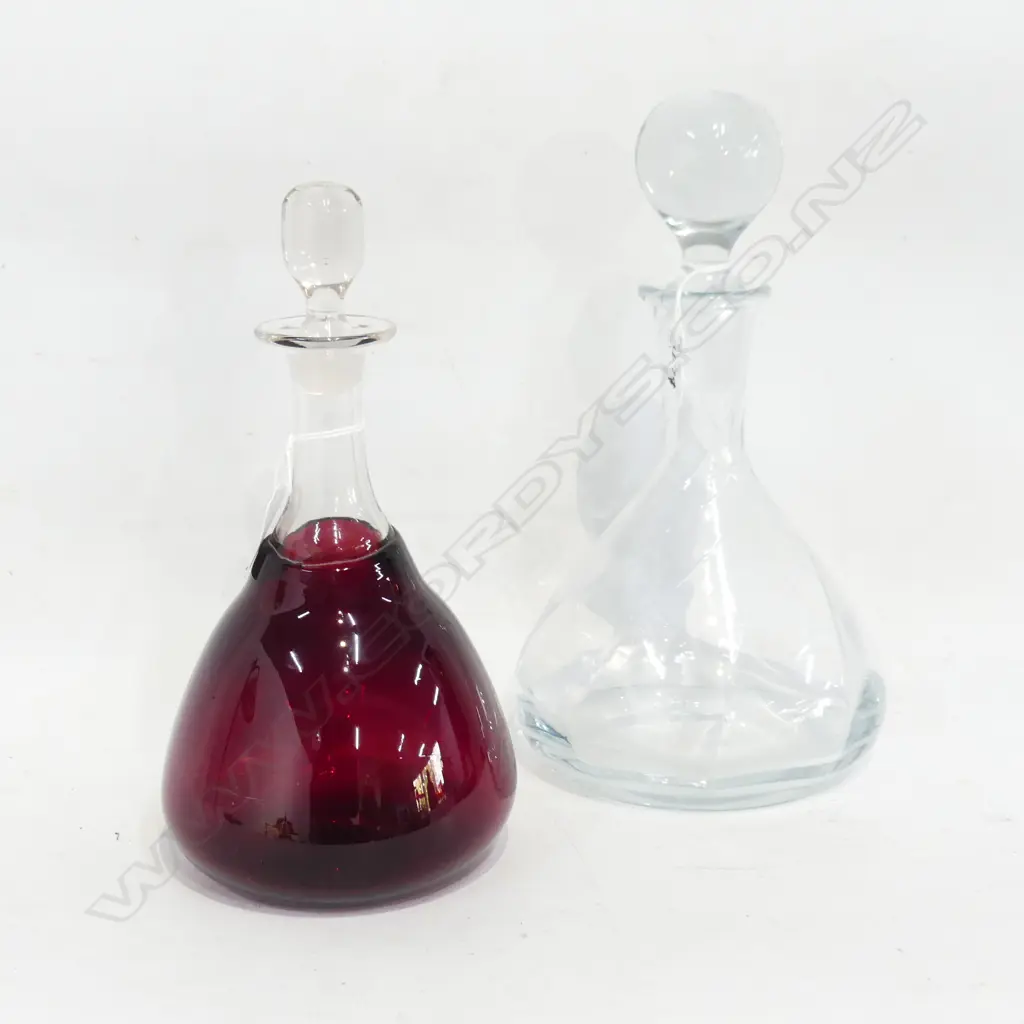 2 GLASS DECANTERS, HAND BLOWN CRANBERRY & CLEAR GLASS (H. 260mm) & DARTINGTON GLASS  285MM Image 1++
