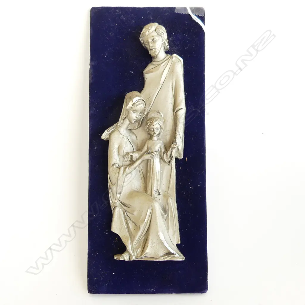 ITALIAN PEWTER JESUS, MARY & JOSEPH WALL HANGING H. 230mm Image 1++