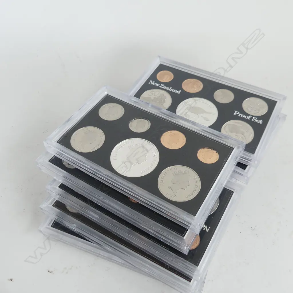 9 NZ PROOF COIN SETS Image 1++