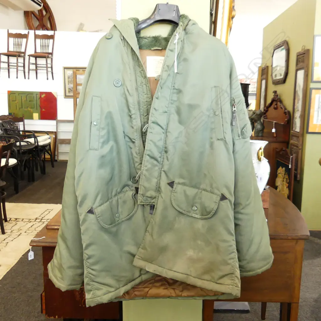 VINTAGE N3B US ARMY COLD WEATHER SNORKEL PARKA, HOOD w. SHEEPSKIN TRIM SIZE M Image 1++