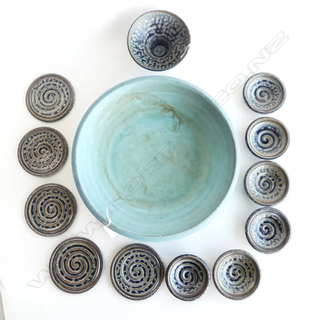 KIM MORGAN FAUX BLUE ASH SUSHI SET, 13 PCS & LG OLD JAPANESE POTTERY BOWL (DIA 340mm) Image 1++