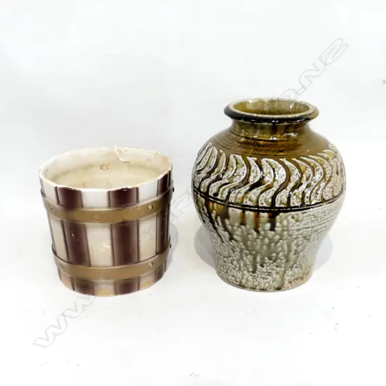 CROWN LYNN BARREL PLANTER #632/5 (H. 155mm) & LG SALT GLAZED VASE WITH 'JR' MARK (H. 245mm)