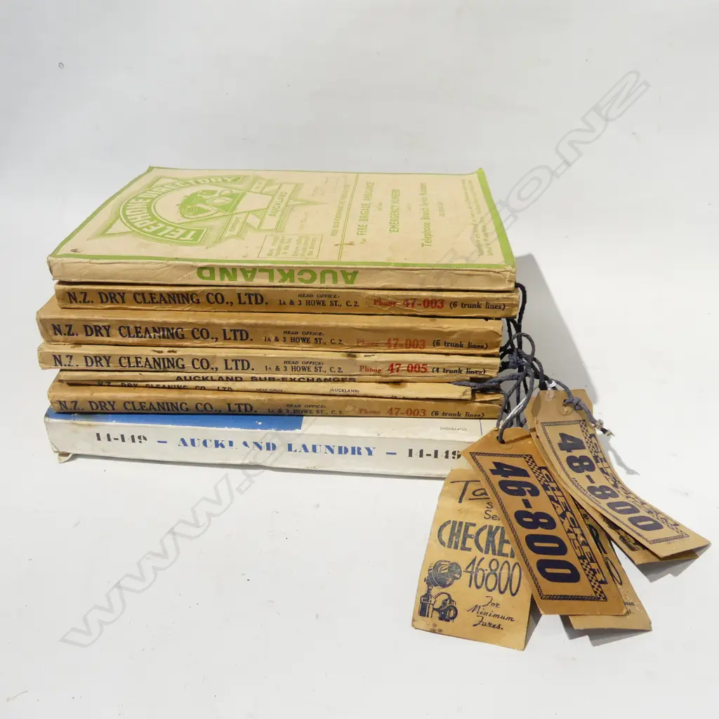 9 VINTAGE AUCKLAND PHONE BOOKS 1935-1960 Image 1++
