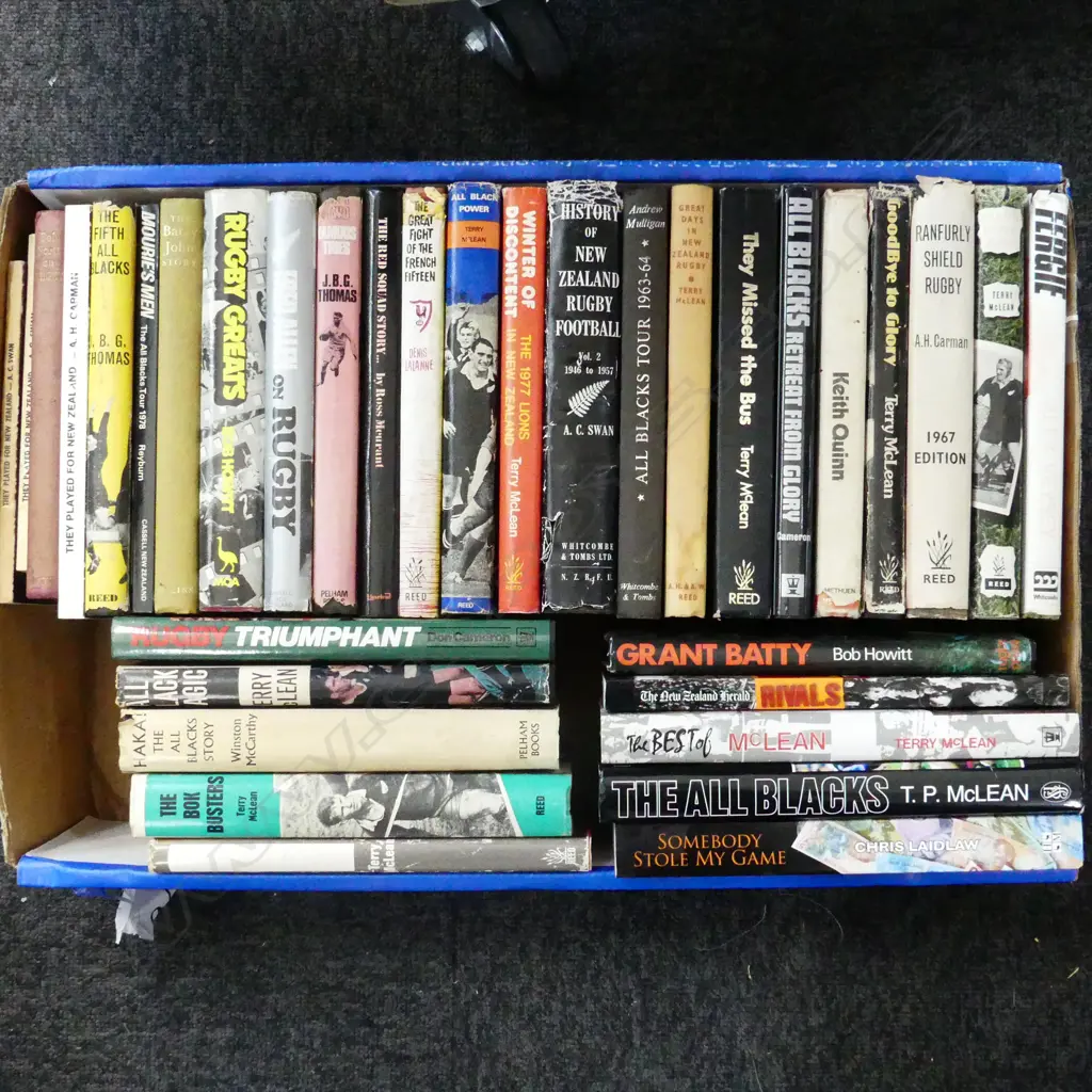 LG BOX ASSORTED NZ RUGBY & ALL BLACKS BOOKS  Image 1++