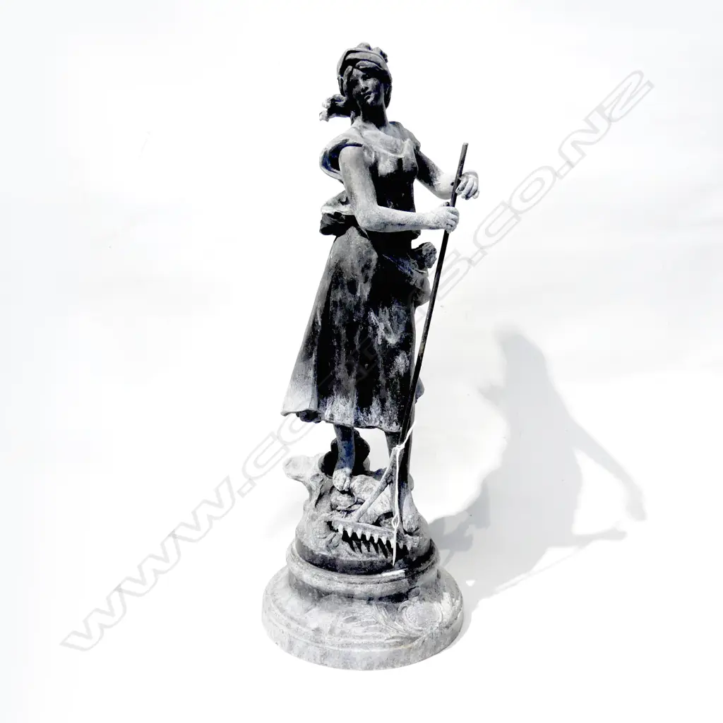 SPELTER FEMALE FIGURE w. RAKE H.550mm Image 1++
