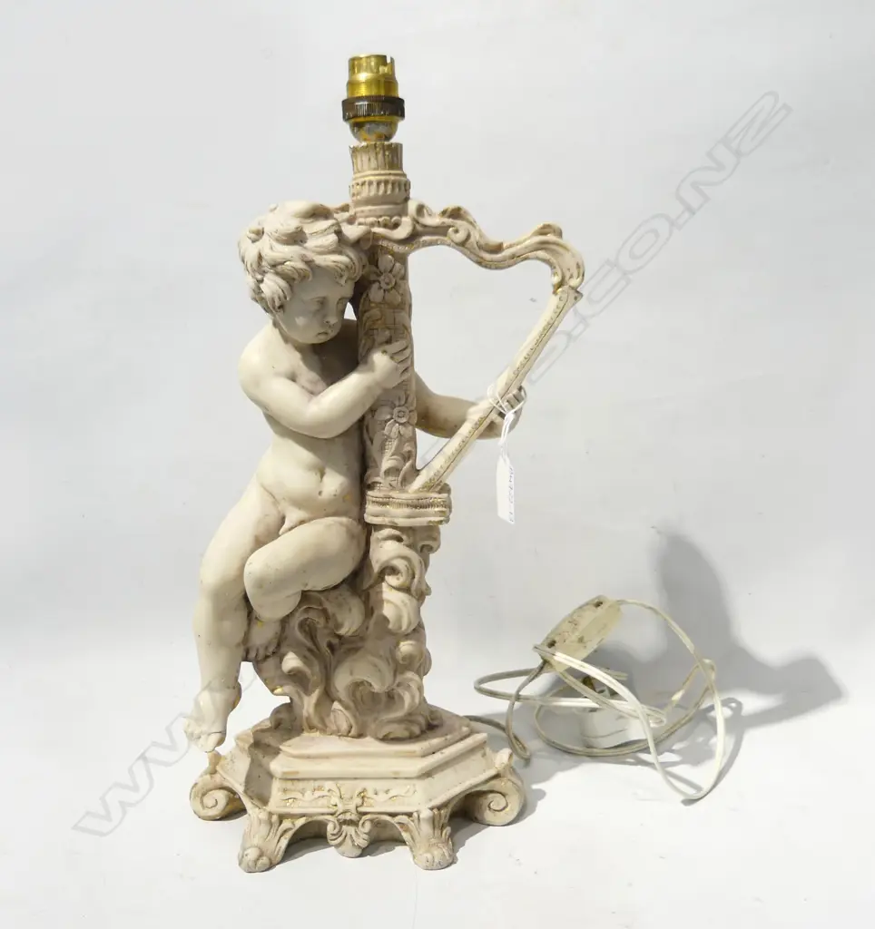 MARBLE LIKE CHERUB TABLE LAMP BASE H. 430mm Image 1++